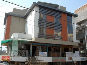 Hotel Rahi Local Unmarried Nri Not Alloewed