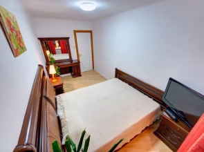 Exquisite apartment on the Moskovska