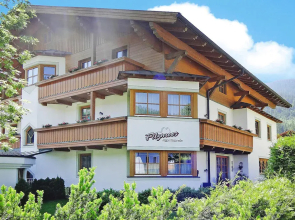 Apartment in Filzmoos with parking space