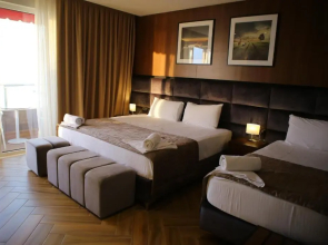 Twin Towers Hotel City & Beach Resort