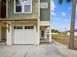 4118 Utes Street - Lazy Beach  - 4 Bedroomsleeps 13) Home by Redawning
