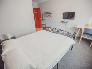 White Horse Times Hotel
