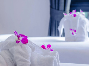 Rak Elegant Hotel Patong