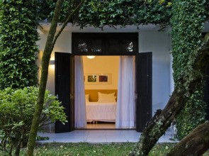 Lindo Studio Royal Mountain Village 2007