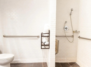 Catalina Hotel & Beach Club