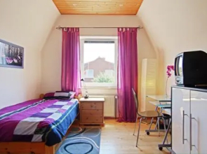 4203 Private Rooms