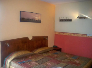 Ad Cyber Hotel