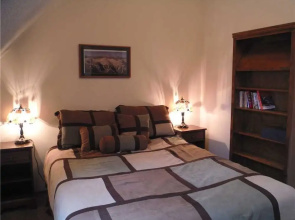 Evergreen 1 - 3 Br Condo