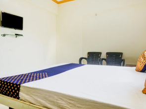 SPOT ON 78701 Hotel Gaurav Lodge