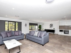 CH Boutique Apartments The Ringers Road