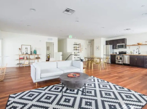 Surreal Southbeach Luxury & Huge 2BR apt & Terrace