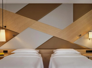 Sheraton Amsterdam Airport Hotel and Conference Center