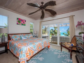Caribbean Dream: Luxurious Villa With Private Beach Access