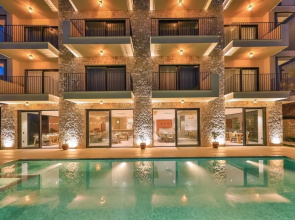 Carruba Boutique Hotel