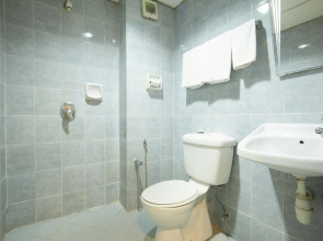 Tang City Hotel, Petaling Street, Merdeka PNB 118 Tower