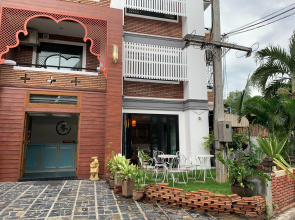 Tjr Boutique Hotel