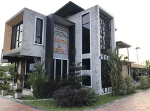 The Loft House Garden & Resort