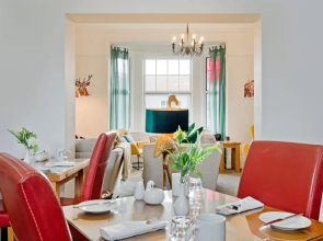 White Rose Guest House