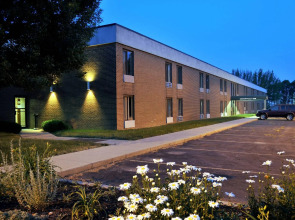 Surestay By Best Western Greenville