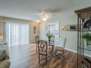 Hildalgo 489 by White Pelican VR