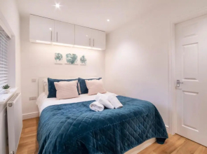 Henry Court Apartment 1