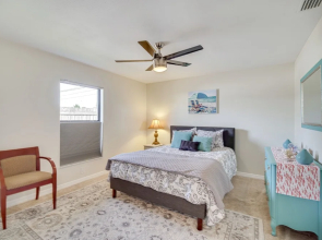 'space Coast' Getaway w/ Outdoor Pool & Spa!