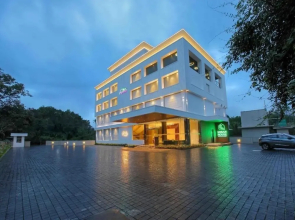 Park Residency Ayarkunnam
