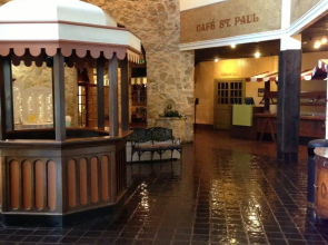 Rodeway Inn North Conference Center