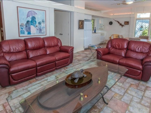 All-Suite Oceanfront Oasis W/ Pool & Hot Tub Home