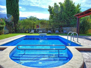 Villa Nipos by MediterraneanVillas