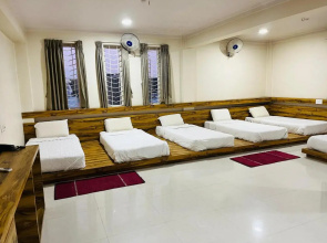 Hotel Raj Mahal