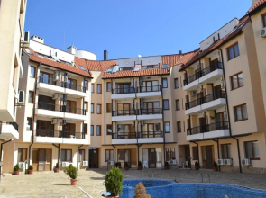 Oasis Beach Apartments Kamchia