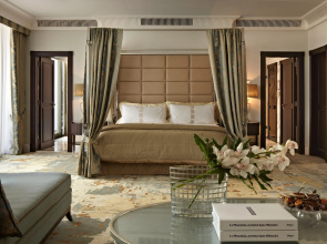 InterContinental Phoenicia Beirut by IHG