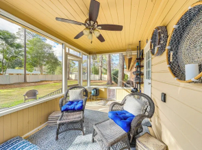 Walk to Powderhouse Polo Fields: Aiken Getaway