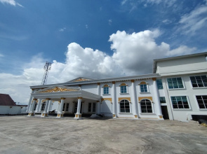 Maulidia Hotel Syariah & Convention Center
