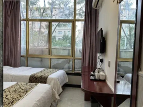 Pingliang Shangjia Express Hotel