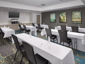 Hampton Inn Miami - Airport East, FL