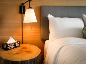 Sproat Lake Landing Resort