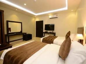 Pine Tree Suites Al Alya