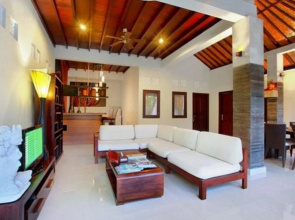 Villa Adhyatma