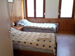 Maison de 2 chambres avec balcon amenage et wifi a La Grave a 3 km des pistes