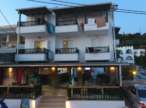 Vrachos Beach Hotel