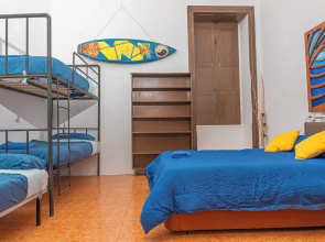 Atlantis Surf Hostel