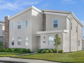 9 Bed Home Storey Lake 9 Bedroom Home by RedAwning