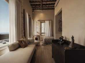 Aisha Hotel