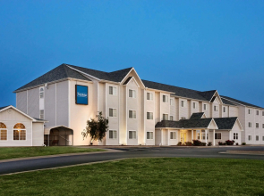 Travelodge by Wyndham Fort Scott