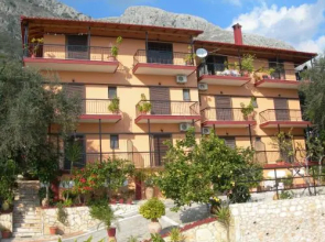 Emilios Apartments