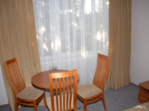 Отель Аллес