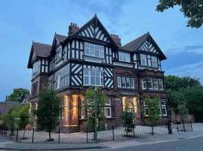 Ashbourne Holiday Homes