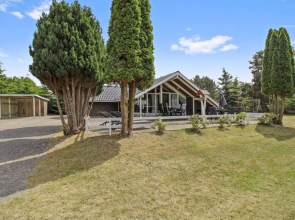 "Dedo" - 300m from the sea in Djursland and Mols